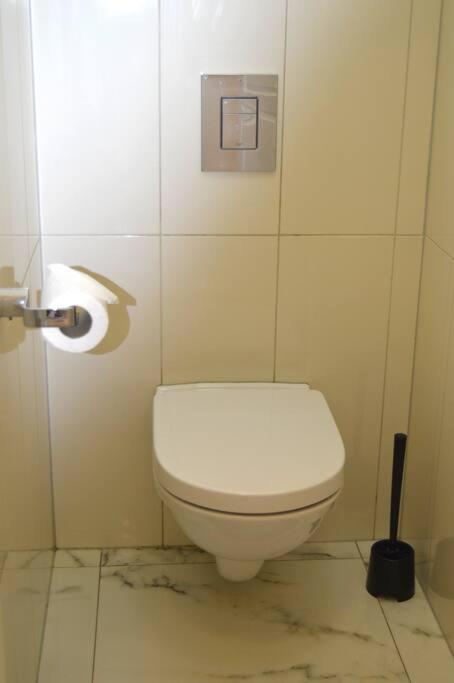Spacious Old Town Family Peachy 2 Bedrooms Apartment, Nearby The Riga Presidential Castle Luaran gambar