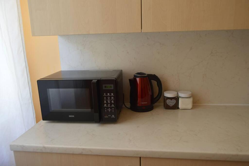 Spacious Old Town Family Peachy 2 Bedrooms Apartment, Nearby The Riga Presidential Castle Luaran gambar