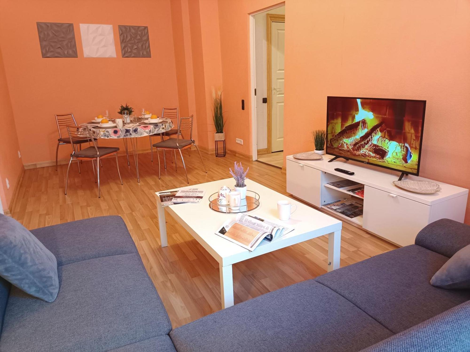 Spacious Old Town Family Peachy 2 Bedrooms Apartment, Nearby The Riga Presidential Castle Luaran gambar