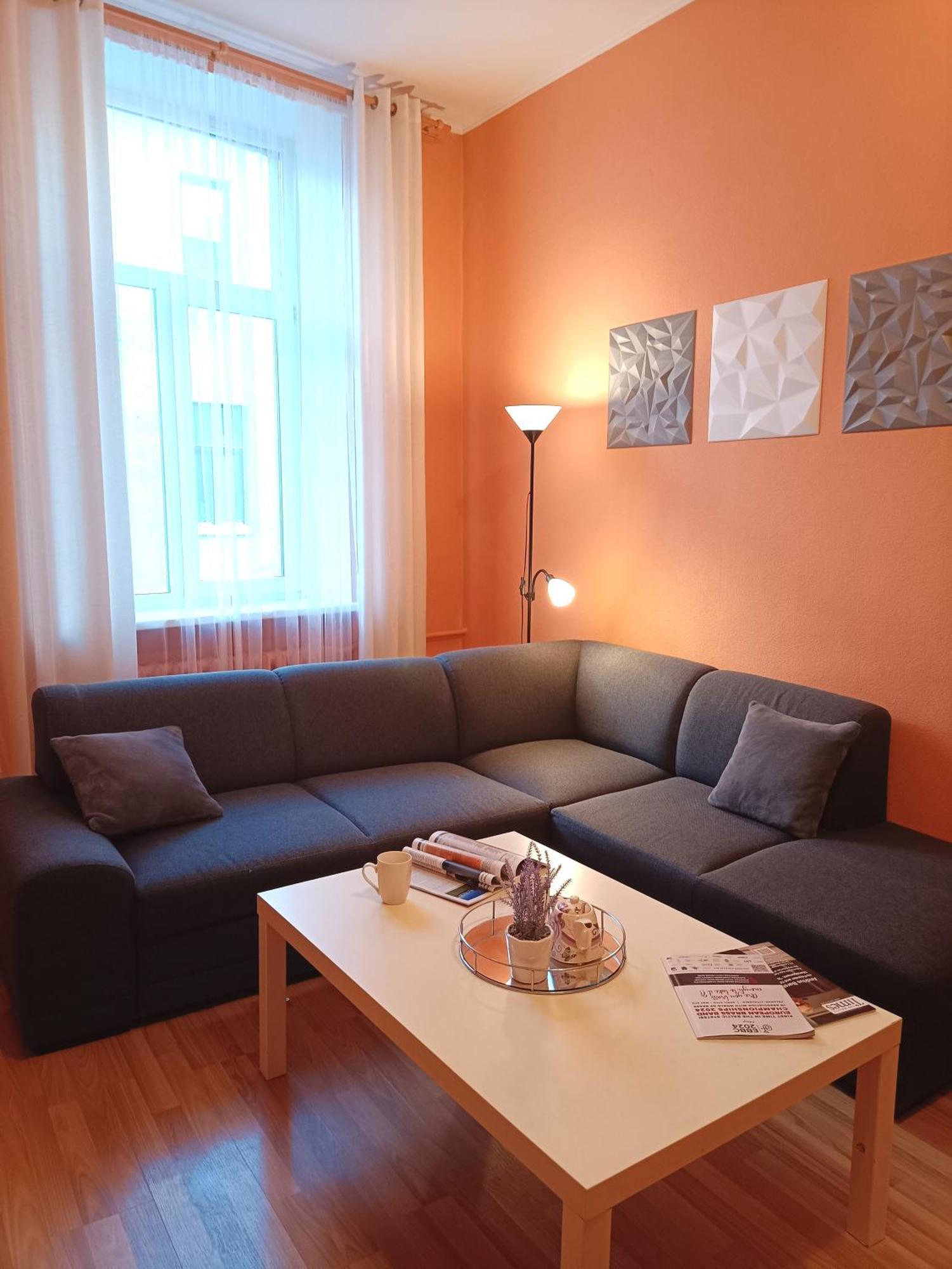Spacious Old Town Family Peachy 2 Bedrooms Apartment, Nearby The Riga Presidential Castle Luaran gambar